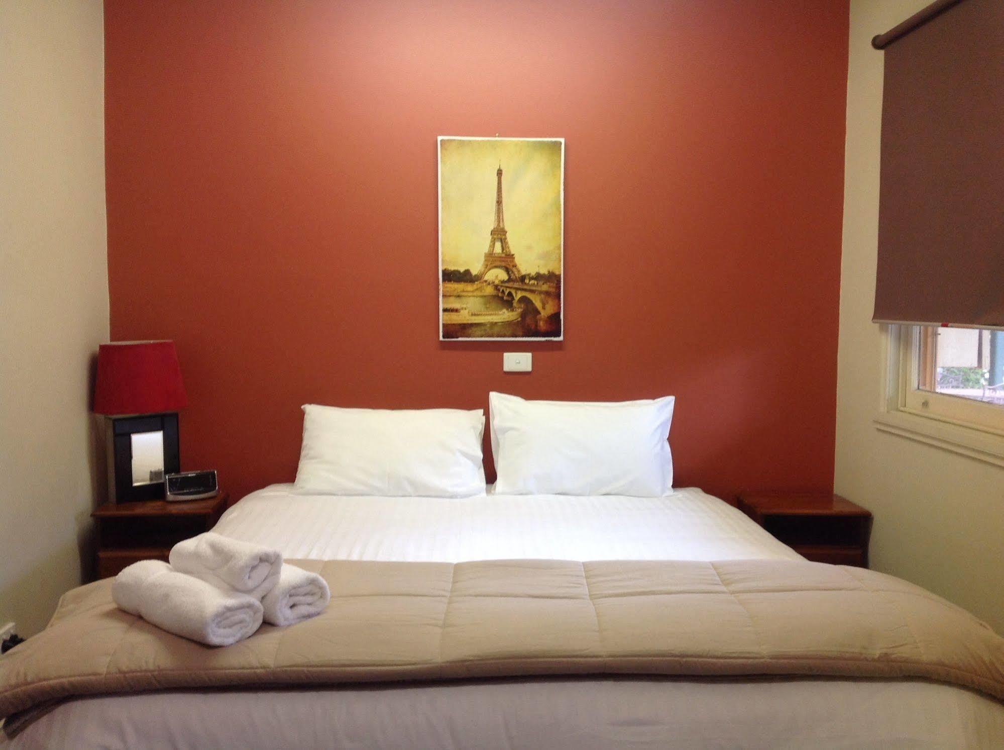 Coach House Inn 브라이트 외부 사진